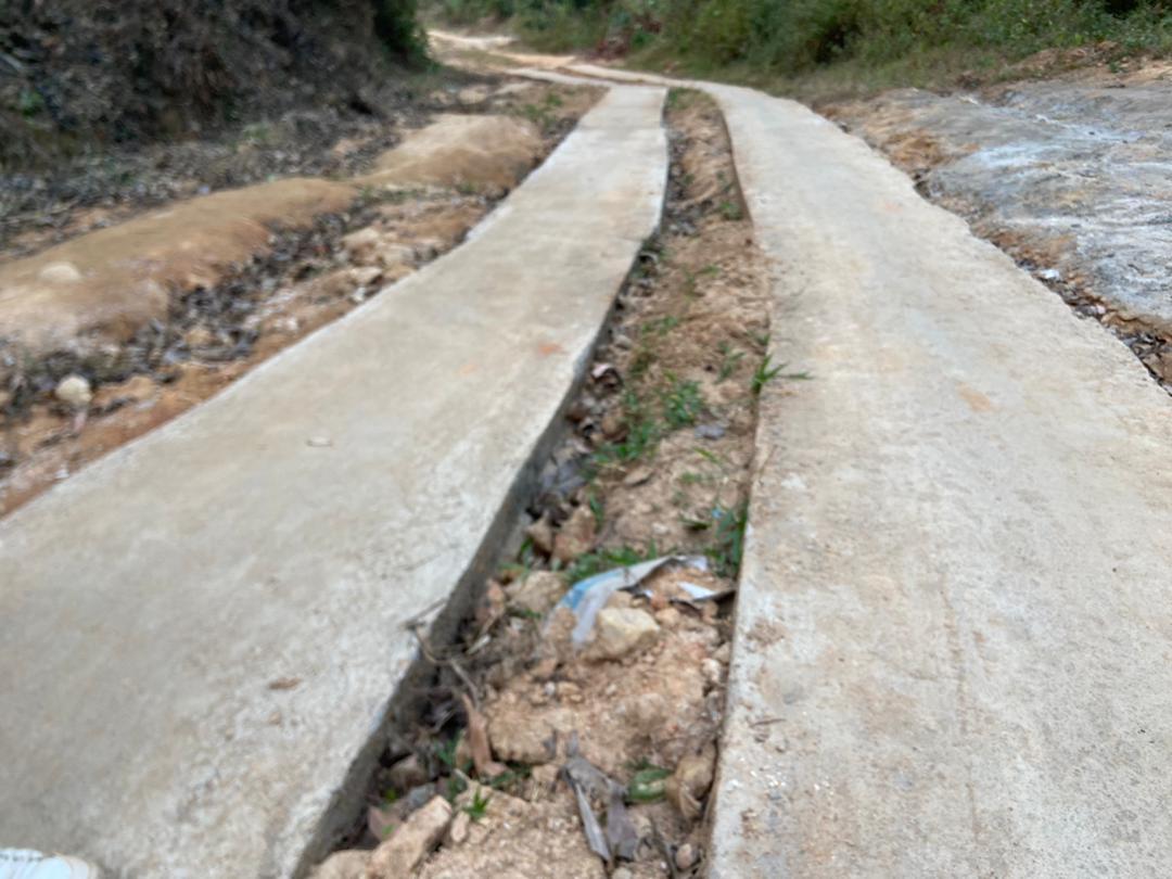 The Lord Mayor of Andek Council, Mr. Ubangoh Helly, was in Bonambufei and Abebung villages on the 3rd of January 2025, to see for himself the progress of some council projects underway in these localities.